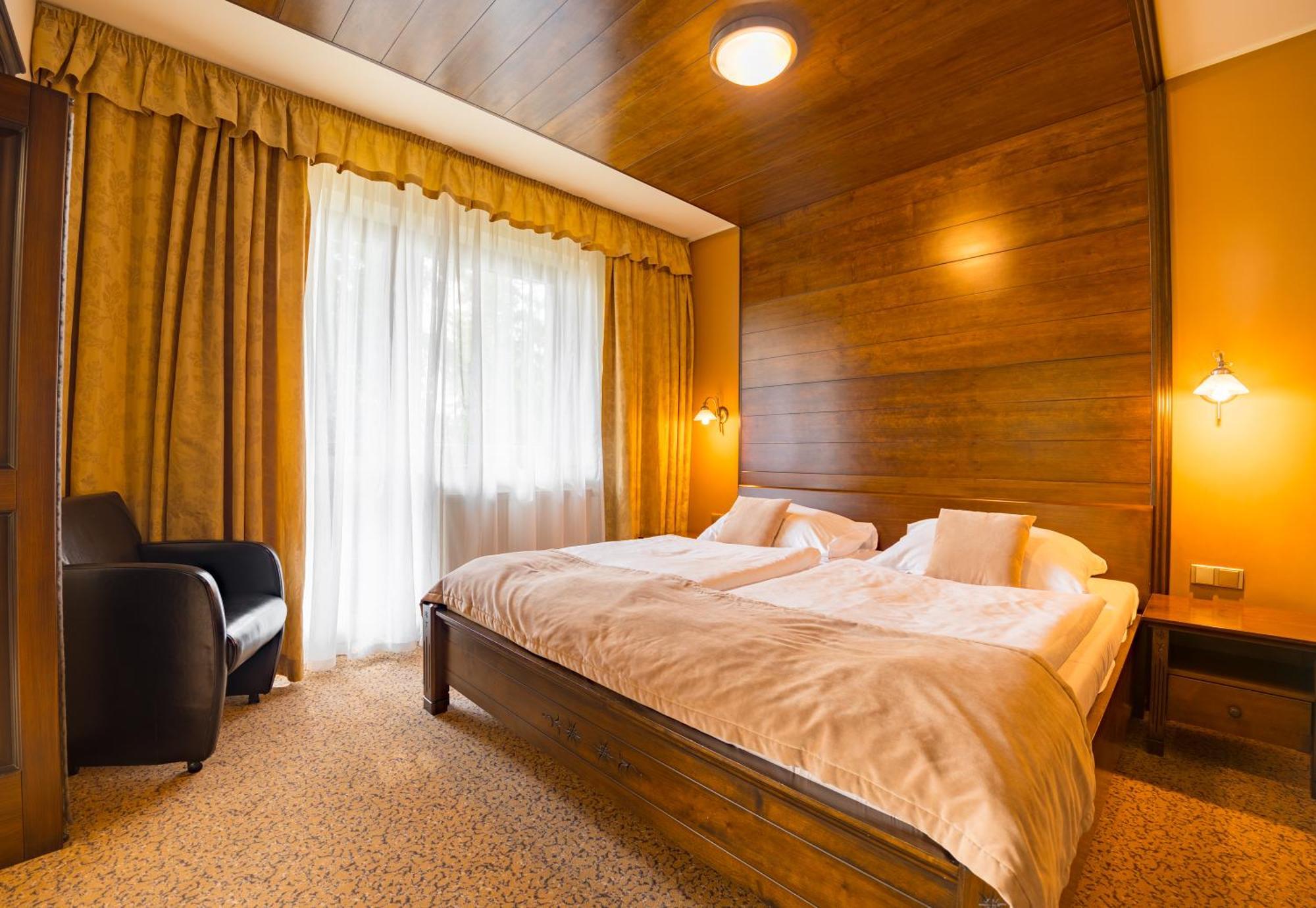 Aplend Wellness Hotel Borovica Strbske Pleso Exterior photo