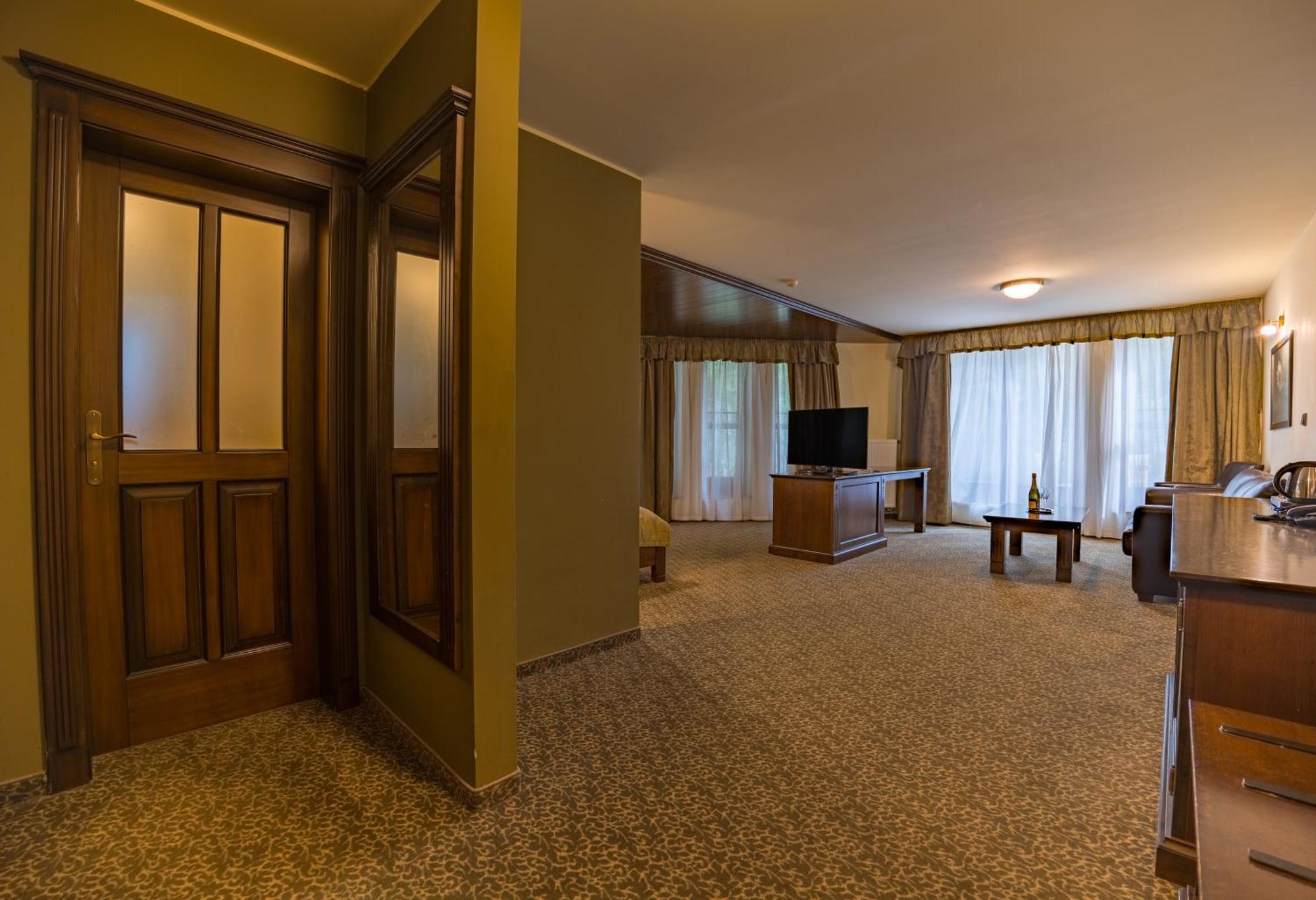 Aplend Wellness Hotel Borovica Strbske Pleso Exterior photo